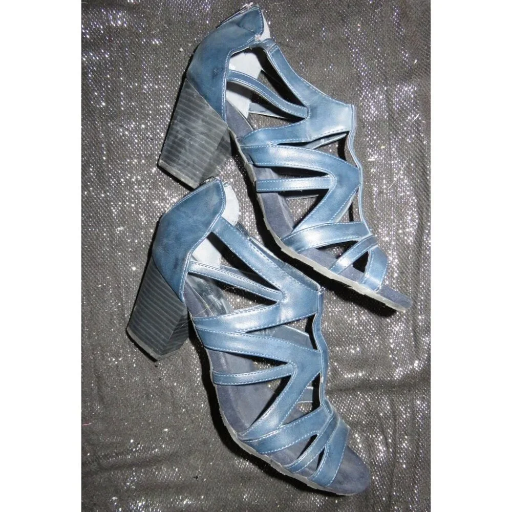 BOGO Easy Street Navy Faux Vegan Leather Caged Heeled Sandals sz 9.5 Super flex